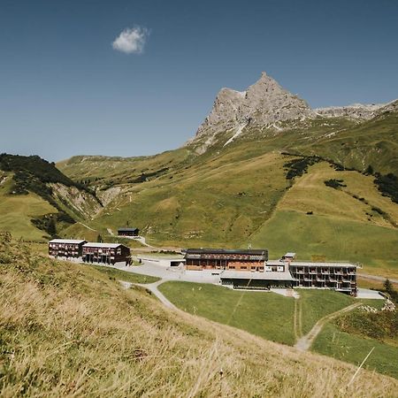 Hotel Adler Warth  ภายนอก รูปภาพ